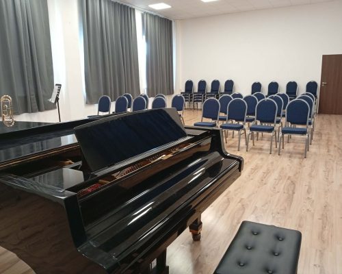 klavir prenajom bratislava